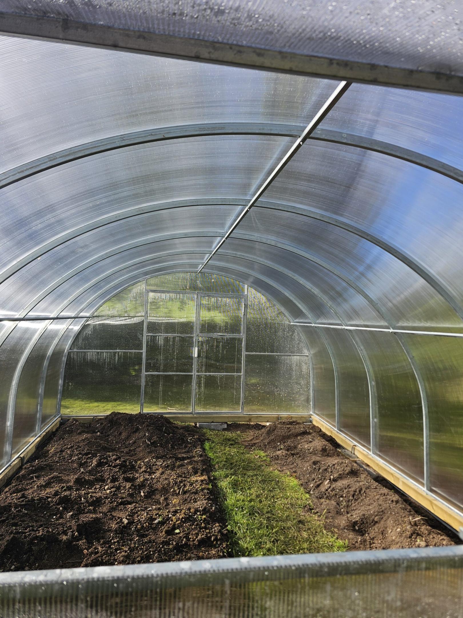 Polycarbonate Greenhouse “Titan” 4x6m - Image 4