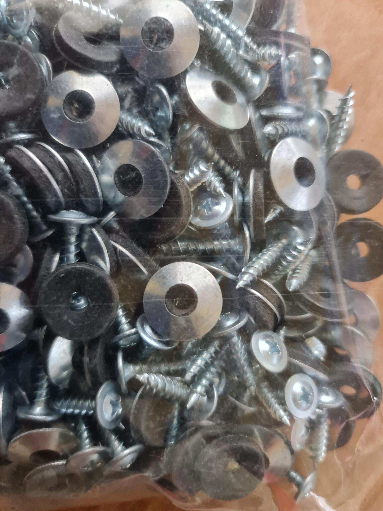 50 extra Polycarbonate Screws and Washers